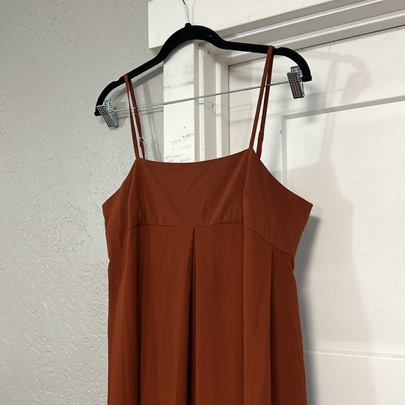 BURNT ORANGE- BROWN WHO WHAT WEAR SPAGHETTI STRAP MIDI DRESS SMALL - Picture 2 of 16